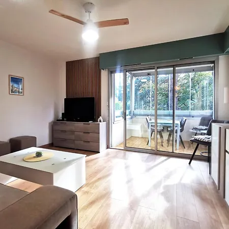 Apartman A 300m Des Plages De - Parking Prive Sainte-Maxime