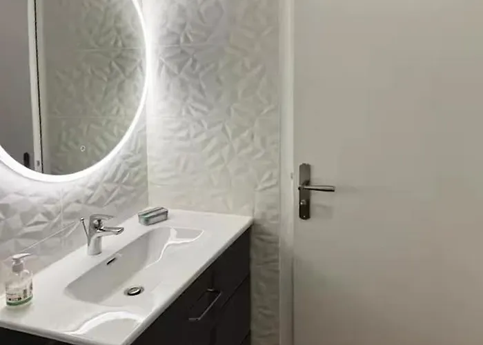 Apartman A 300m Des Plages De - Parking Prive