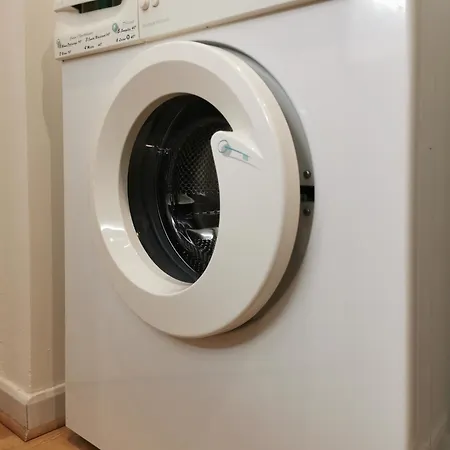 A 300m Des Plages De - Parking Prive Sainte-Maxime