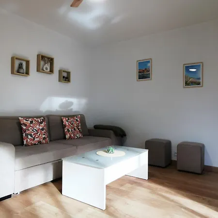 Apartment A 300m Des Plages De - Parking Prive Sainte-Maxime